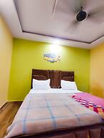 Roomshala 122 Hotel park view