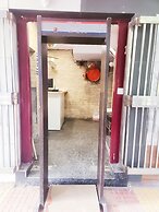 Roomshala 122 Hotel park view