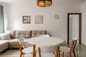 RentPlanet - Apartamenty Cybulskiego