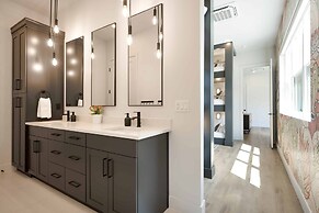 Desert Mirage 5 Bedroom Home