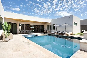 Desert Mirage 5 Bedroom Home