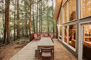 40gs â Wifi - W/d â Hot Tub - Sleeps 8 3 Bedroom Cabin by RedAwning