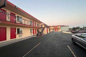 Premier Inn & Suites