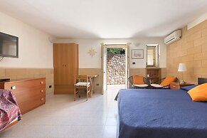 3491 Appartamento Nautilus by Barbarhouse