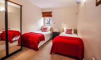 TRANQUIL 2BR SUITE APT IN DUBLIN-2