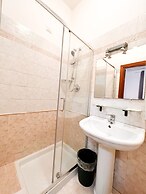 Alius And Freerome Hotel