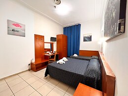 Alius And Freerome Hotel