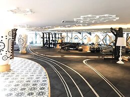 Arte Mont Kiara By Autumn Suites