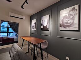 Arte Mont Kiara By Autumn Suites