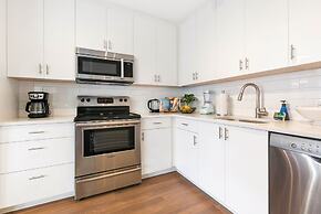 Fully Furnished 4-Bedroom Condo in NOLA Unit 515