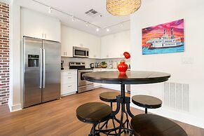 Fully Furnished 4-Bedroom Condo in NOLA Unit 515
