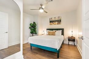 Fully Furnished 4-Bedroom Condo in NOLA Unit 515