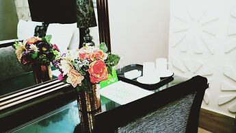 Cromwell Courtyard hotel