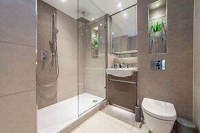 The River Thames Collection