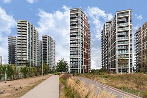 The River Thames Collection