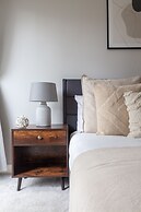 The River Thames Collection