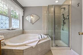 Moondance Ridge Bed & Breakfast