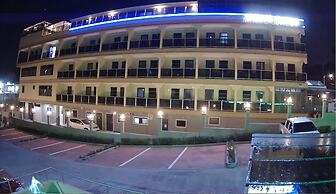 Myah's Luxury Suites Hotel