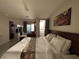 PORTO & ALMIRA BEACH