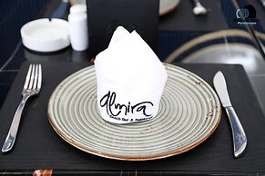 PORTO & ALMIRA BEACH