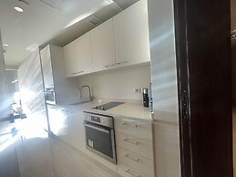 PORTO & ALMIRA BEACH