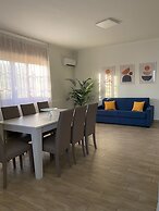 Pompeii 22 Apartment