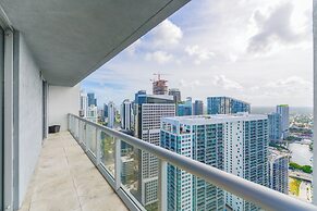 Luxury Condos with Panoramic Views