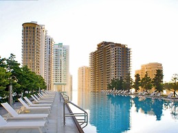 Luxury Condos with Panoramic Views