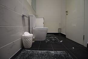 Embassy Gardens - One Bed