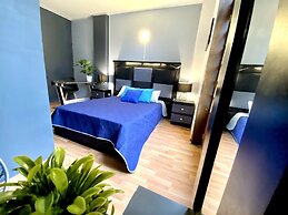 Roomies hostel Cibeles