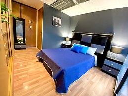 Roomies hostel Cibeles