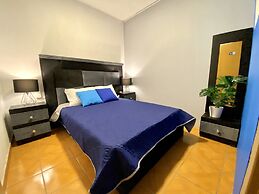 Roomies hostel Cibeles