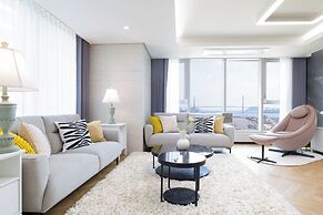 Brown Suites Busan