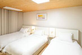 Brown Suites Busan