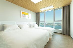 Brown Suites Busan