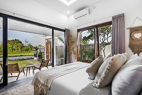 Villa Grateful by Alfred in Bali