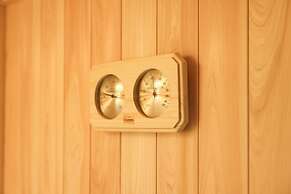 Workers Hotel Ansan by Aank