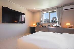 Workers Hotel Ansan by Aank