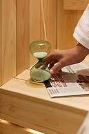 Workers Hotel Ansan by Aank