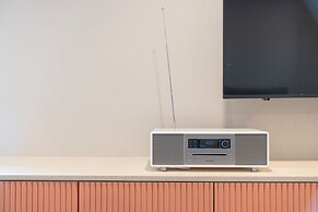 Workers Hotel Ansan by Aank