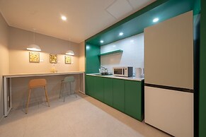 Workers Hotel Ansan by Aank