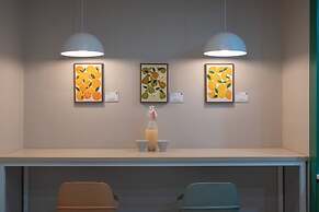 Workers Hotel Ansan by Aank