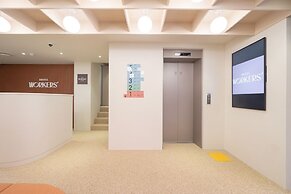 Workers Hotel Ansan by Aank