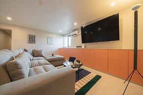 Workers Hotel Ansan by Aank