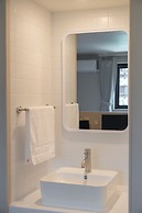 Workers Hotel Ansan by Aank