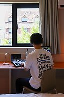 Workers Hotel Ansan by Aank