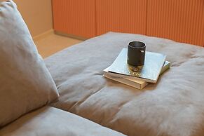 Workers Hotel Ansan by Aank