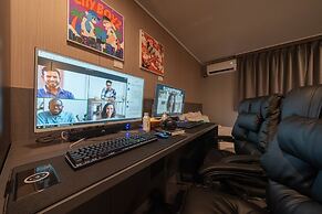 Workers Hotel Ansan by Aank