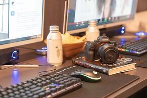 Workers Hotel Ansan by Aank