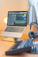 Workers Hotel Ansan by Aank